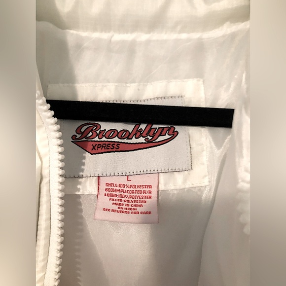 Brooklyn Express Puffer Vest - Picture 4 of 4